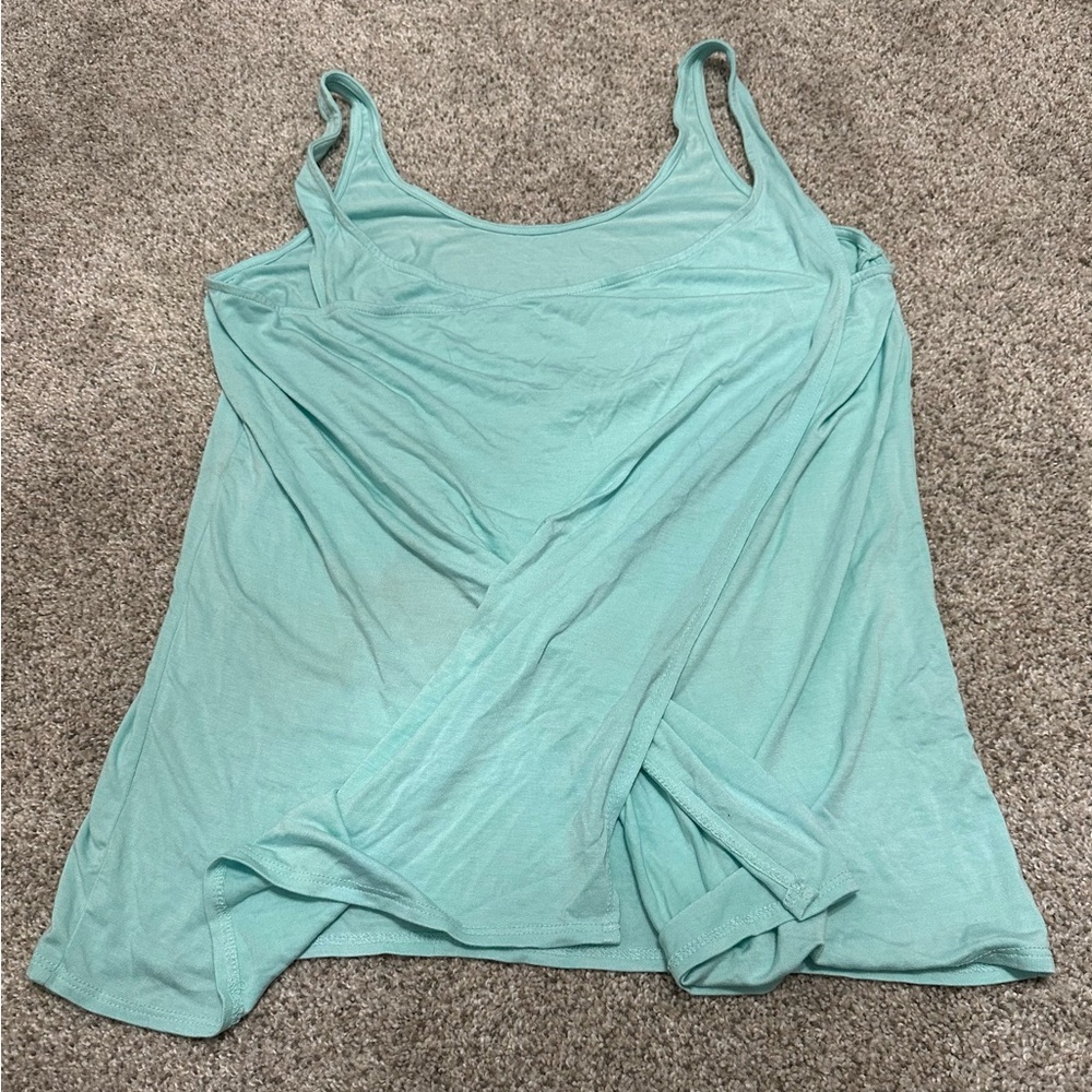 Chaser open back Top - Picture 2 of 4